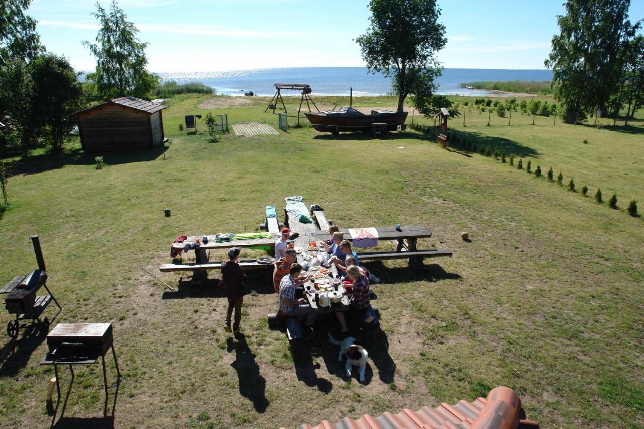 Hotel Paeevatalu Camping Vilusi Exterior foto