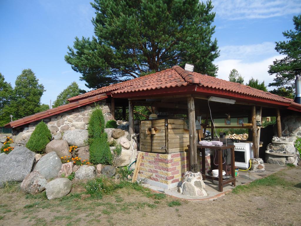 Hotel Paeevatalu Camping Vilusi Exterior foto