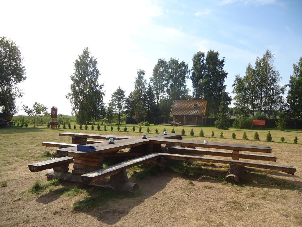 Hotel Paeevatalu Camping Vilusi Exterior foto